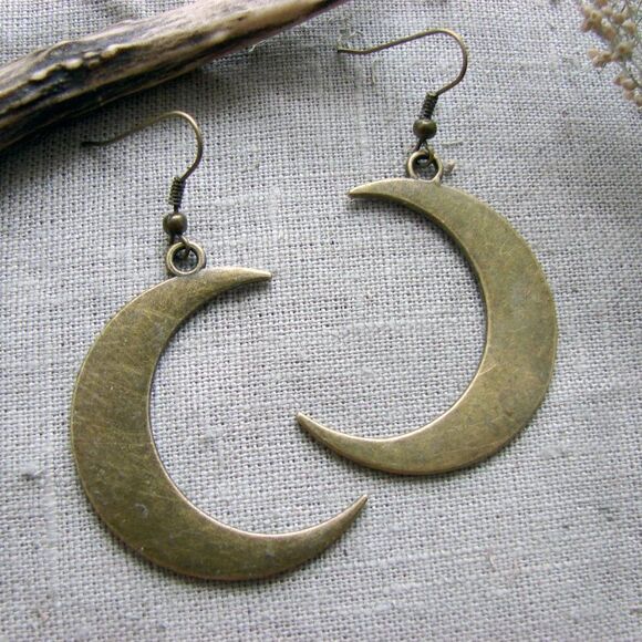 🌙 Brushed Brass Crescent Moon Dangle Earrings 🌙 - Picture 2 of 7